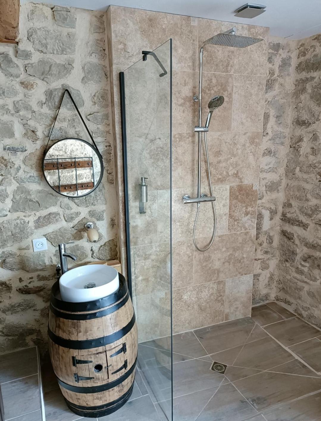 L'Atelier Detente Et Spa Caudrot Luaran gambar
